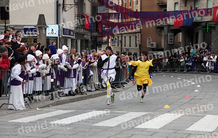 Gara delle Bighe 2011-7813.jpg